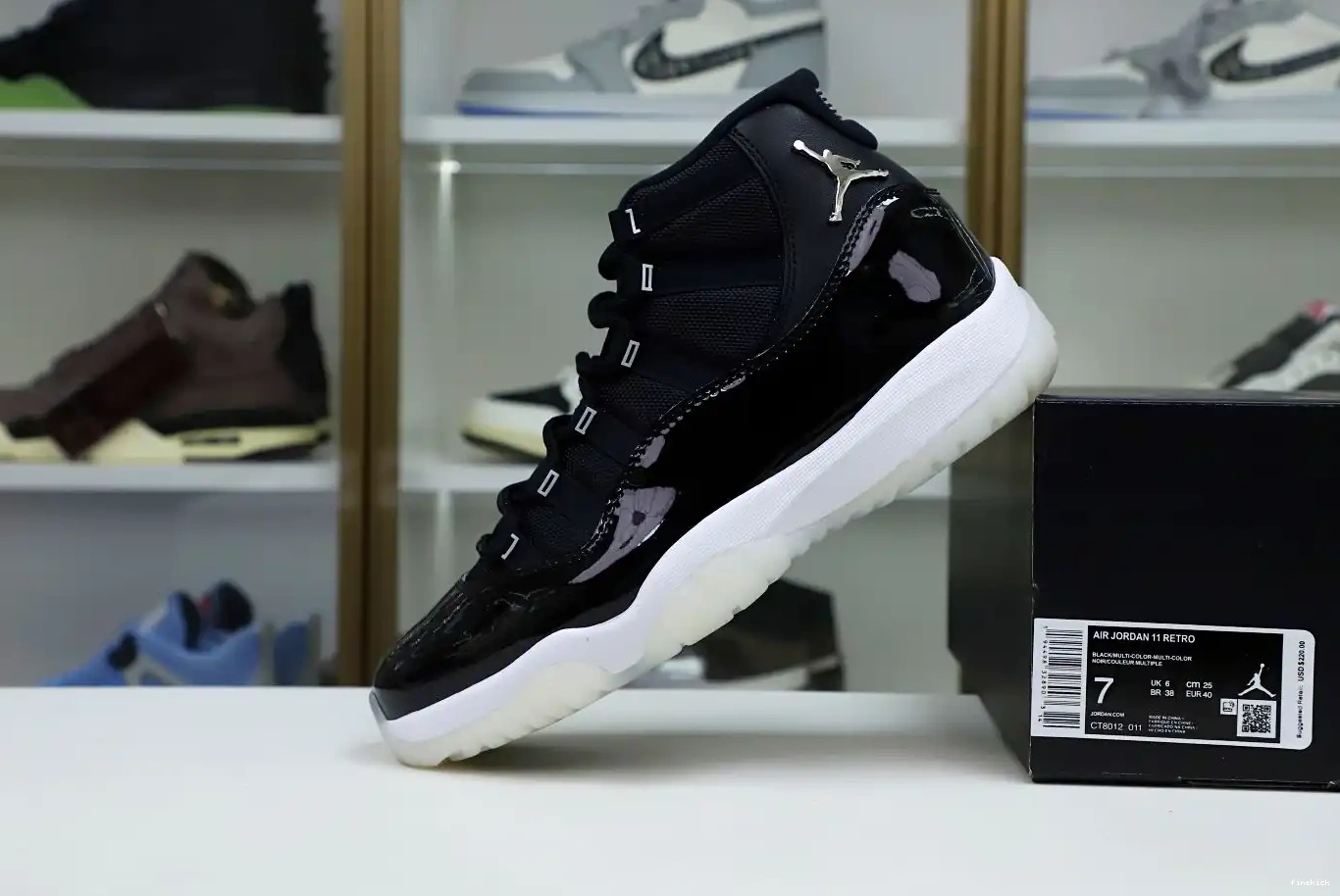  RETRO JORDAN  11 'JUBILEE 25TH AIR 0426